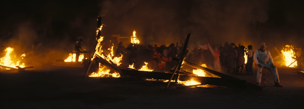 Sequenza onirica nel film Sinners 2025, le porte tra i mondi si aprono durante la musica di Sammie